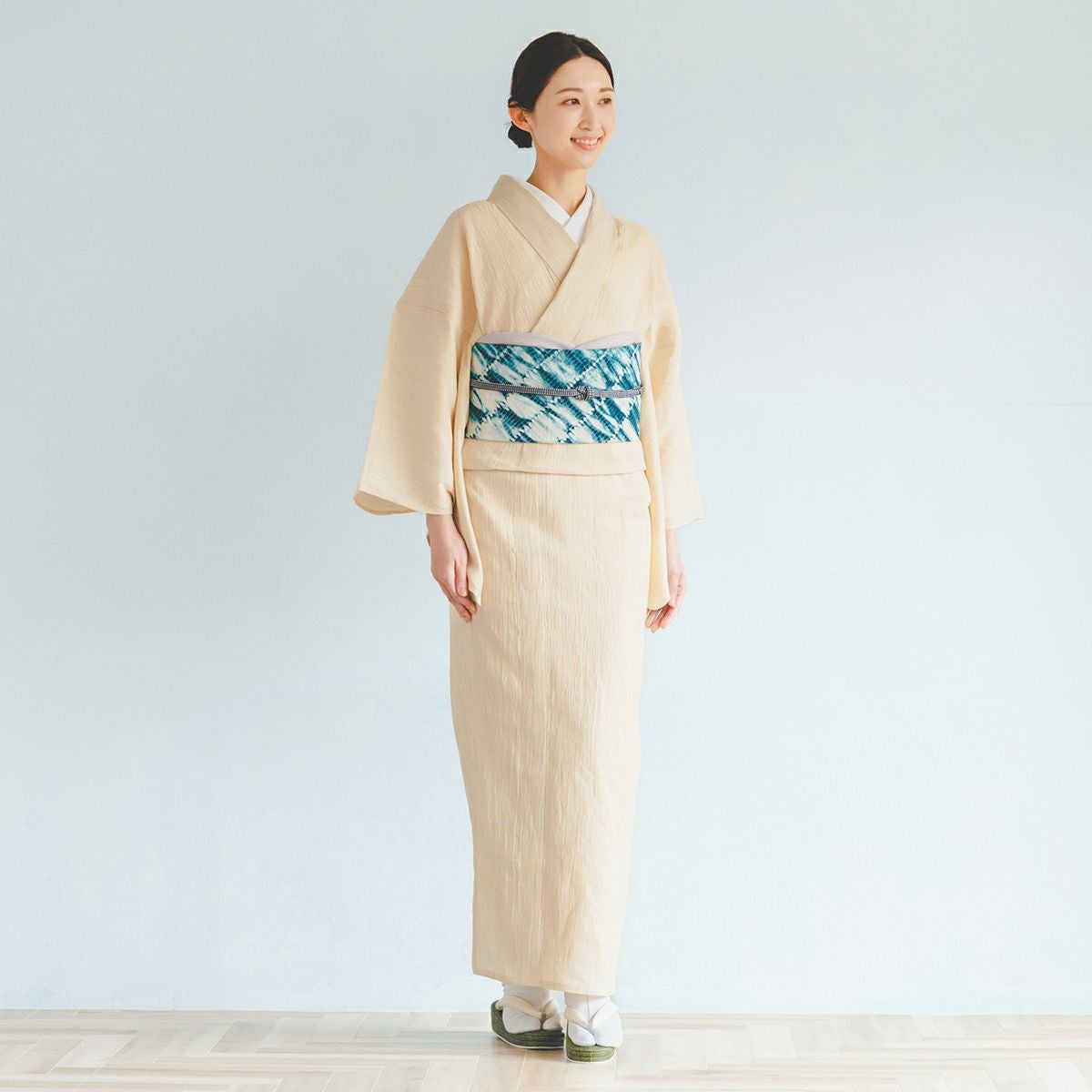 CHIKUMO-千雲-】洗える夏きもの 麻楊柳/細縞 白橡 近江ちぢみ くるり