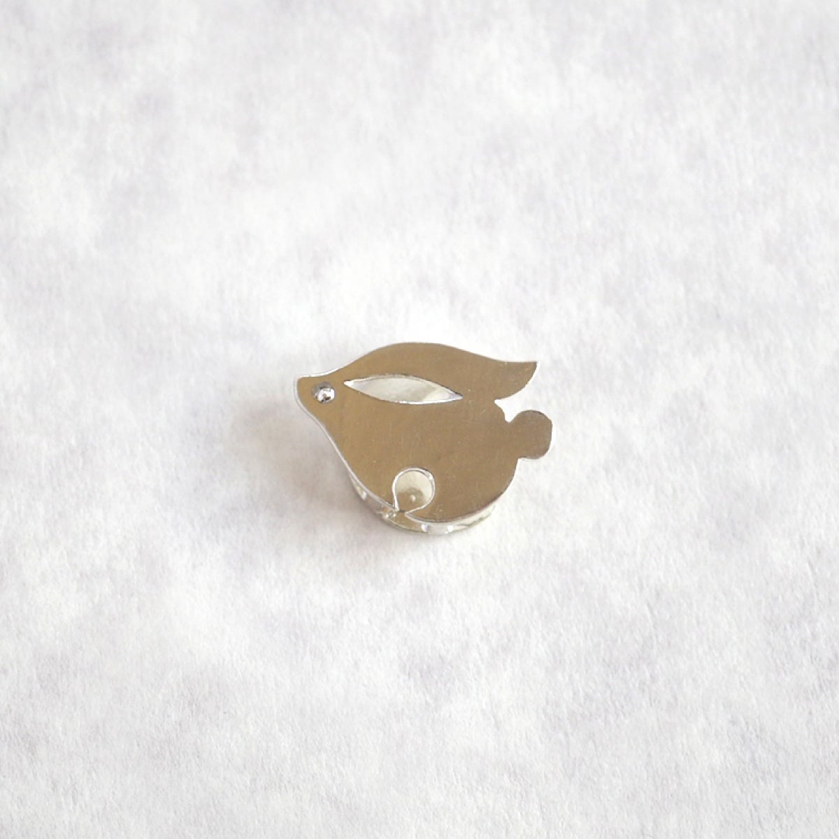 【豆留 by nagai yoko】２度楽しめるリバーシブルデザイン うさぎ／ 月　メッキ無