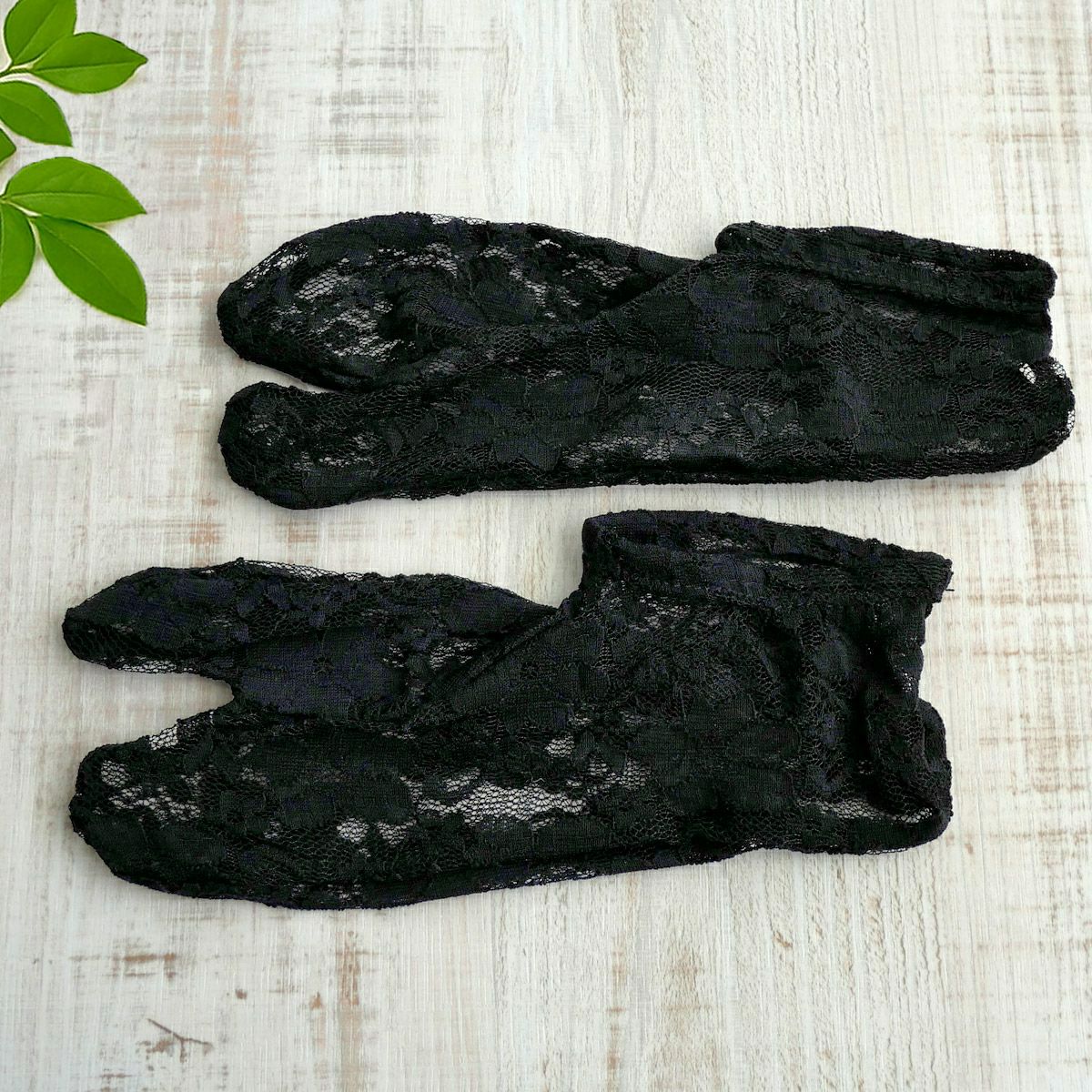 【人気商品】レース足袋☆ブラック1足【口ゴムタイプ】 4足までメール便送料無料】レース足袋 ストレッチ 足袋 ソックス 口