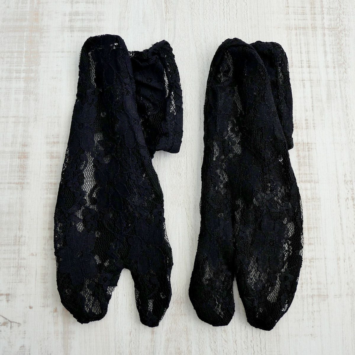 【人気商品】レース足袋☆ブラック1足【口ゴムタイプ】 Web限定販売” [日本製] tenitol 口ゴムレース足袋 幾何学模様小