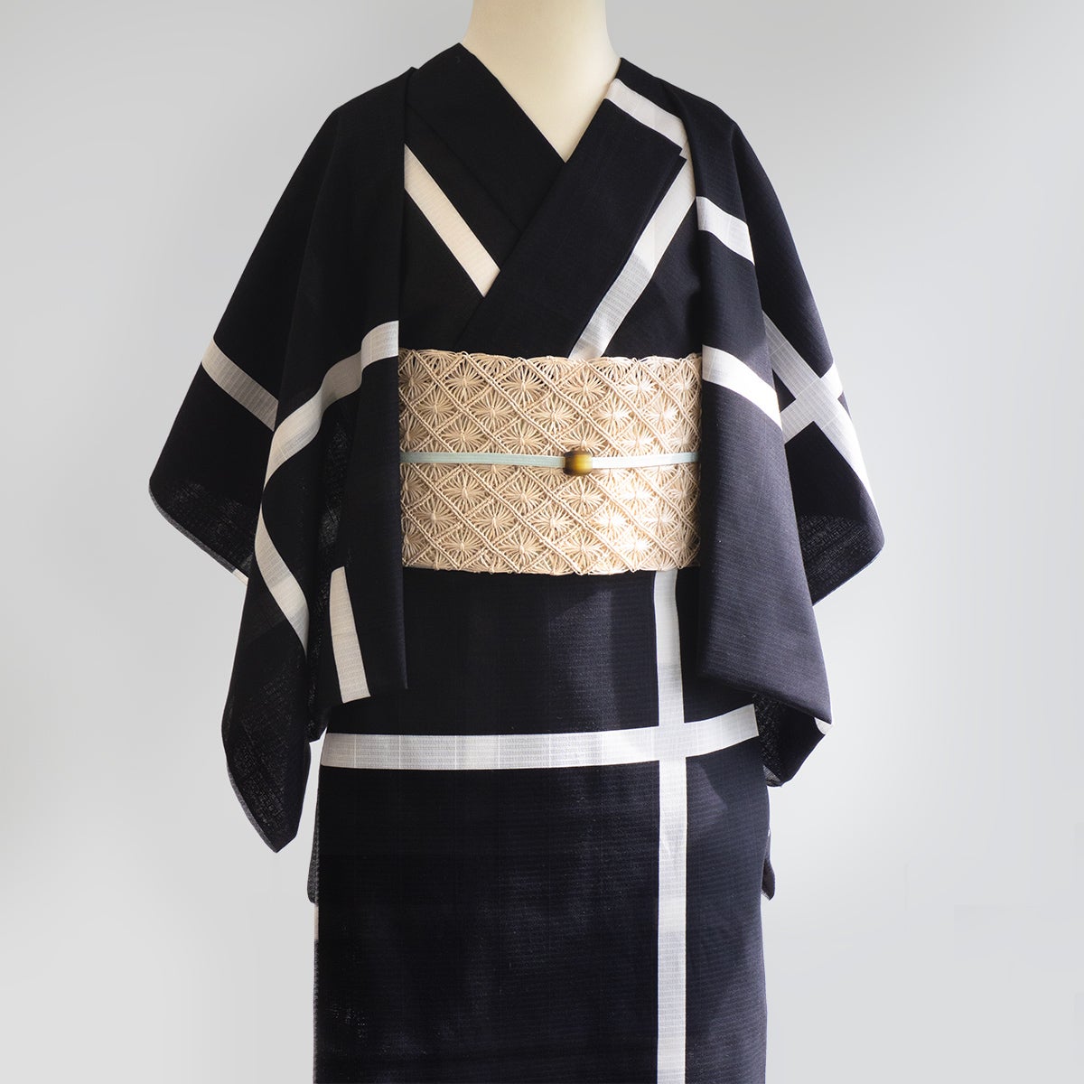 誉田屋　半幅　新品　未使用品 誉田屋源兵衛】半幅帯・反物セット／芭蕉・通風段文 生成・破れ格子 黒