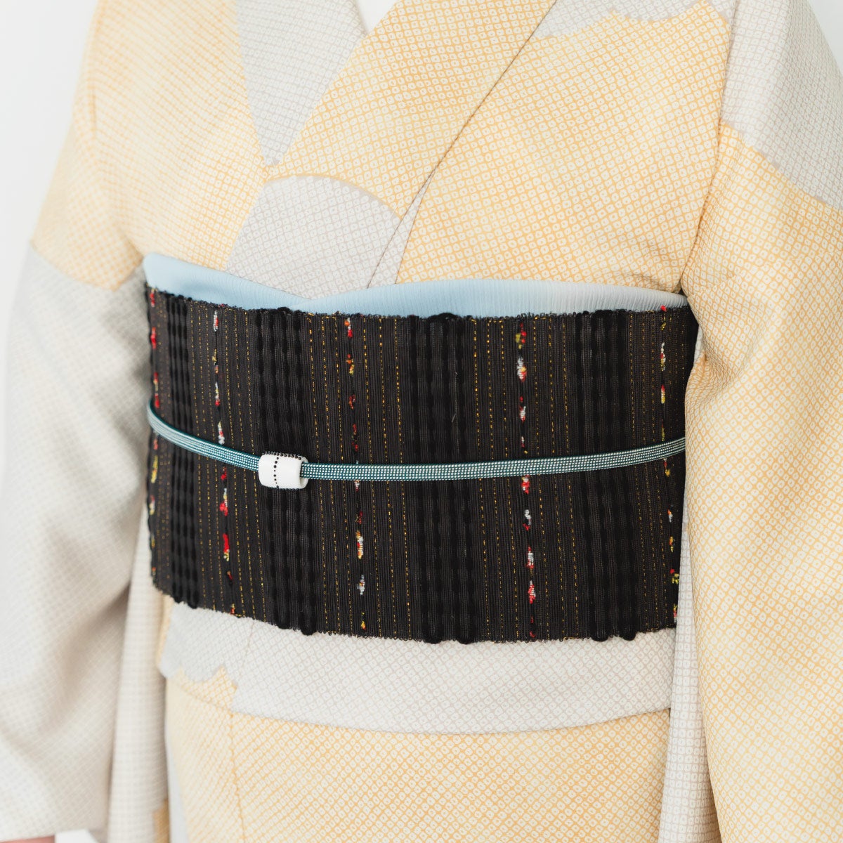 誉田屋　半幅　新品　未使用品 誉田屋源兵衛】半幅帯 段織 黒 芭蕉 夏/単衣 くるり｜着物屋くるり